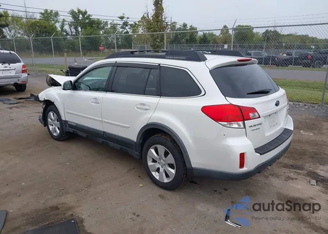 2011 Subaru Outback 2.5I Premium z USA, uszkodzony, nr VIN 4S4BRBCC4B3330866